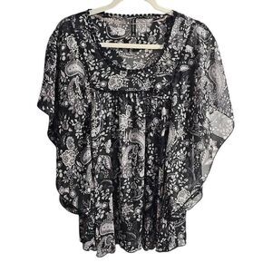 Massini Paisley Floral Print Top, Blouse. Size Medium